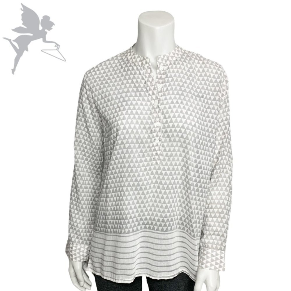 OLIPHANT lightweight triangle print top